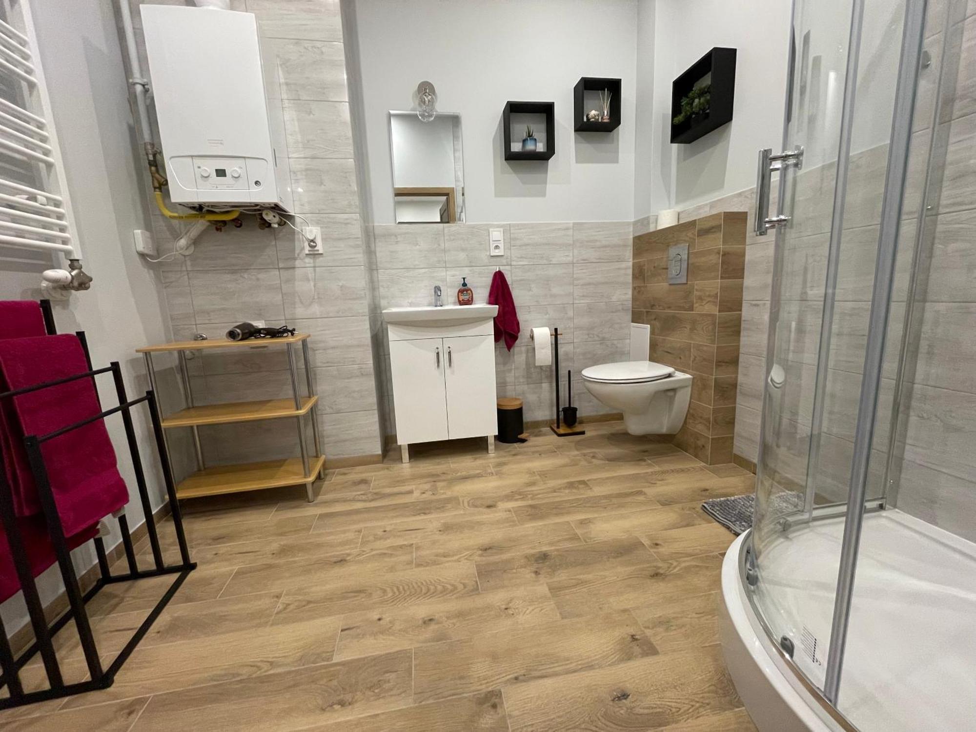 Apartamenty Przy Starym Miescie Częstochowa Exteriör bild