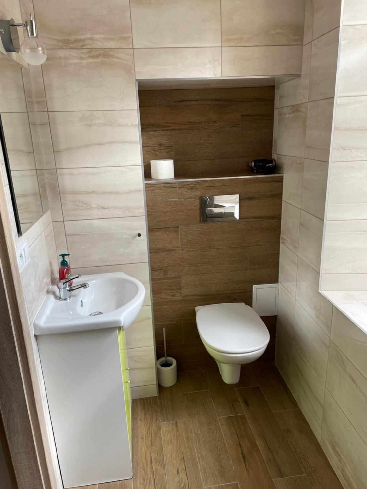 Apartamenty Przy Starym Miescie Częstochowa Exteriör bild