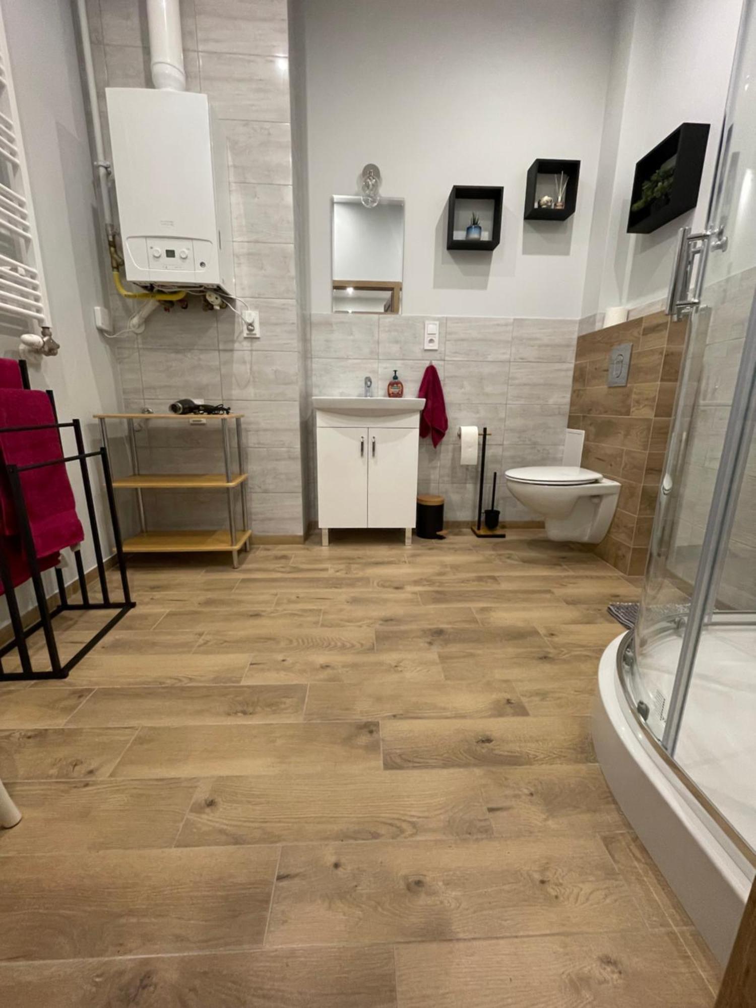 Apartamenty Przy Starym Miescie Częstochowa Exteriör bild